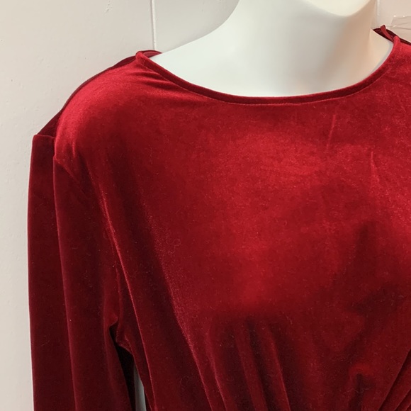 Suzy Shier - dress - t - Picture 4 of 8